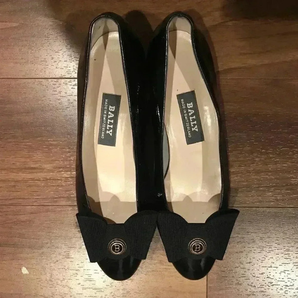 Vintage Bally Flats - Picture 1 of 3